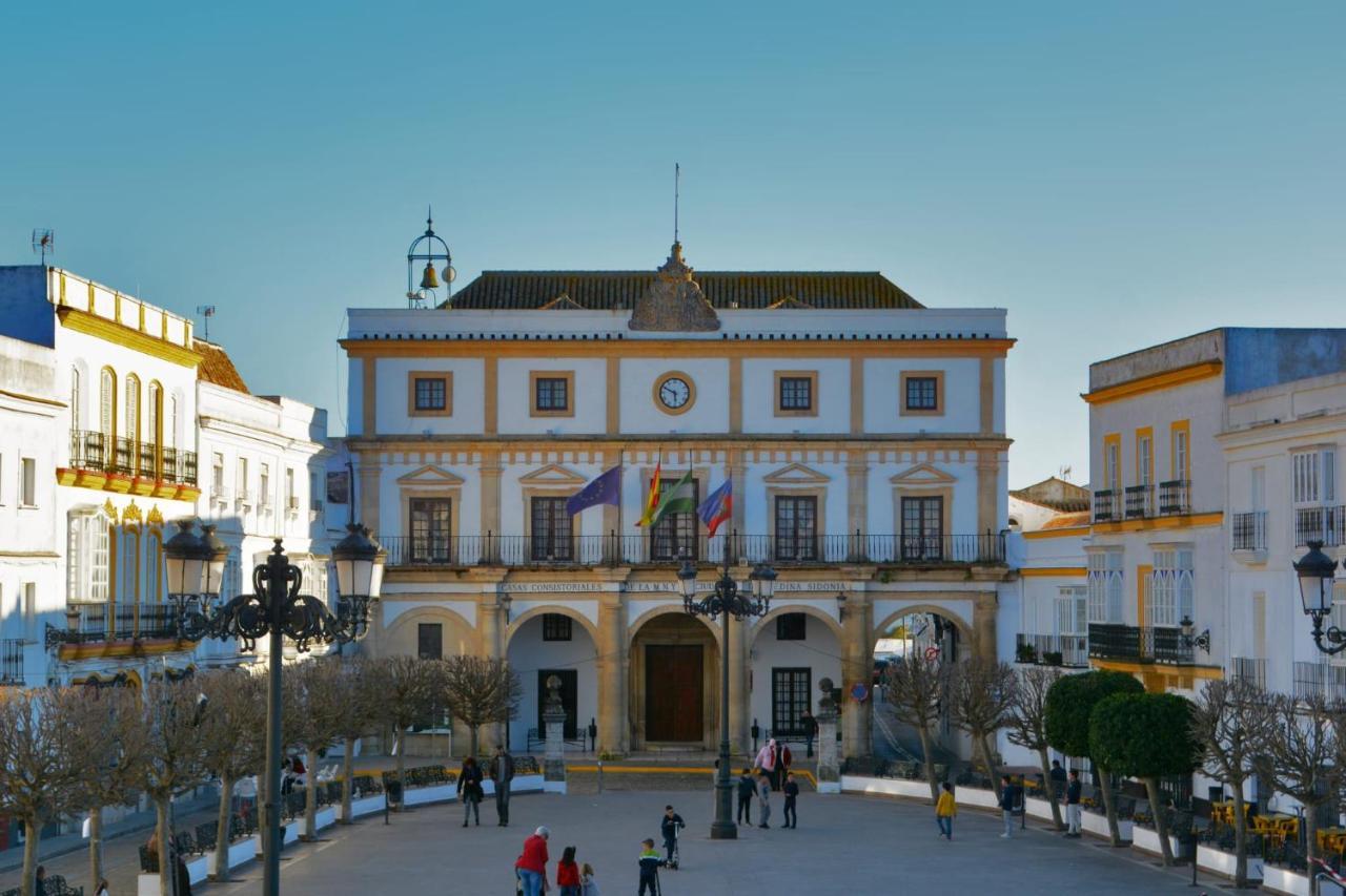 Alojamientos Plaza De Espana 麦地那西多尼亚 外观 照片